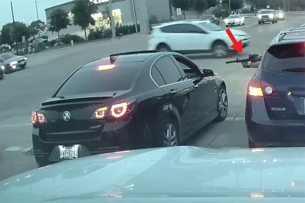 Chevy SS in Texas gets AR15 Pulled On Them